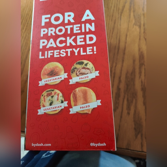 Dash Deluxe Egg bite maker - Picture 7 of 8